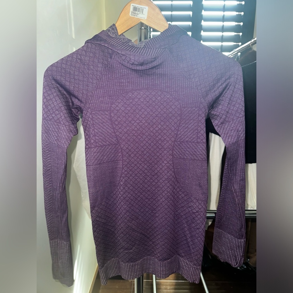 Lululemon Long Sleeve Hoodie Size 2